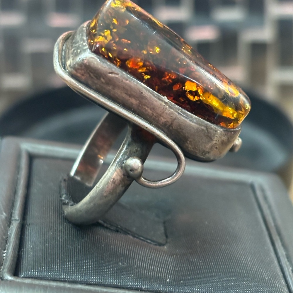 Baltic amber ring - Picture 2 of 5